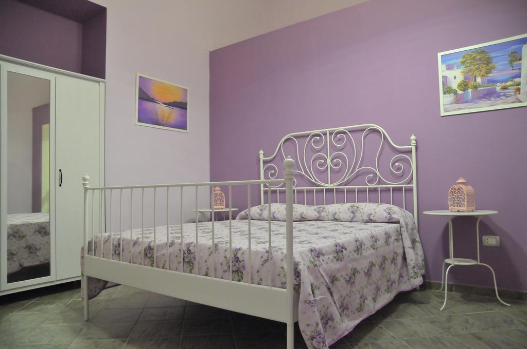 B&B Ingiropernapoli Habitación foto